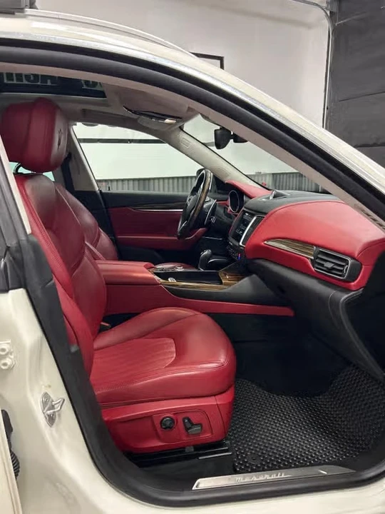 2017 Maserati Levante - Image 8 of 13