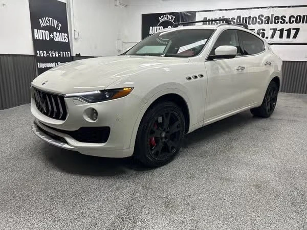 2017 Maserati Levante - Image 11 of 13