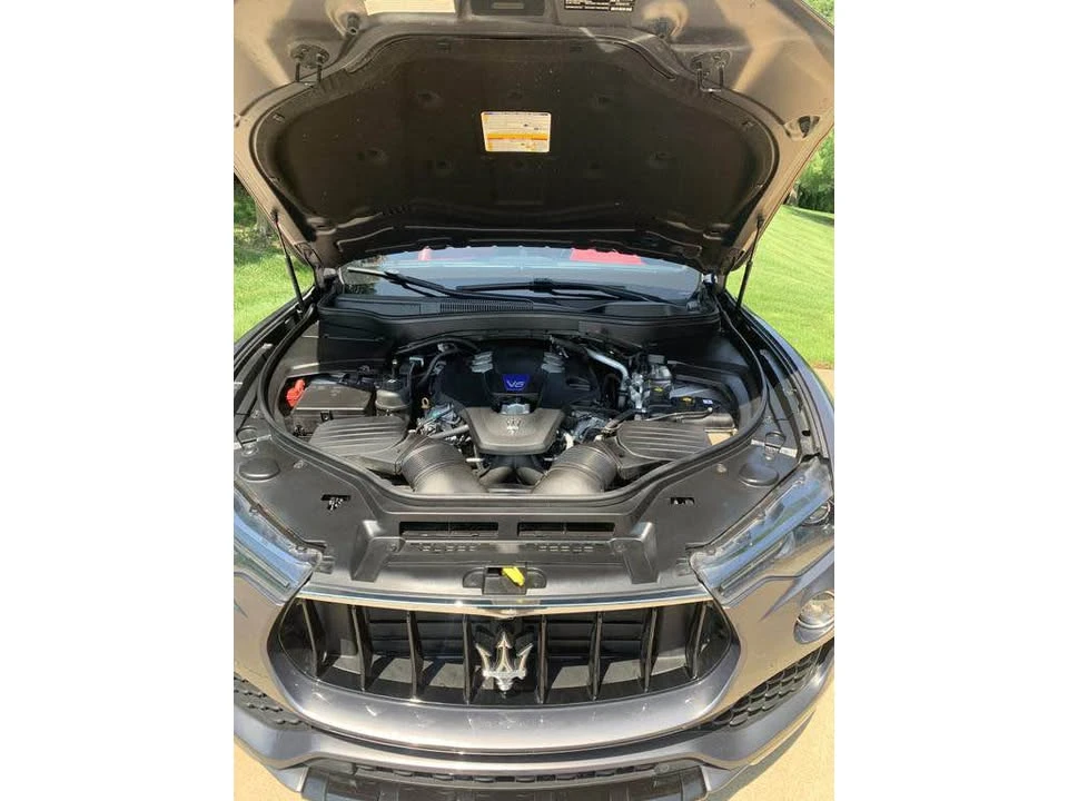 2017 Maserati Levante - Image 3 of 4