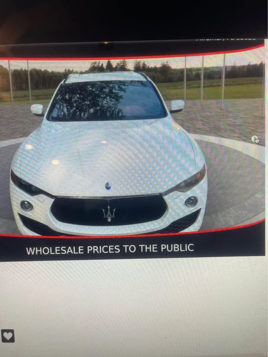 2017 Maserati Levante - Image 4 of 10