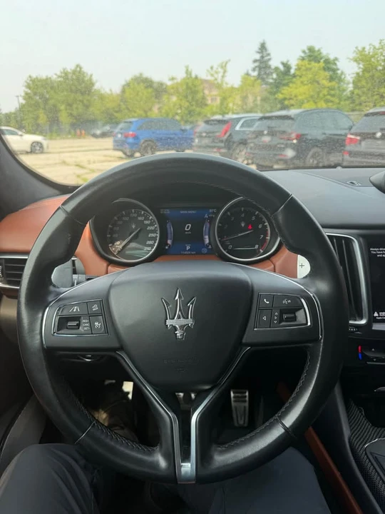 2017 Maserati Levante - Image 8 of 11