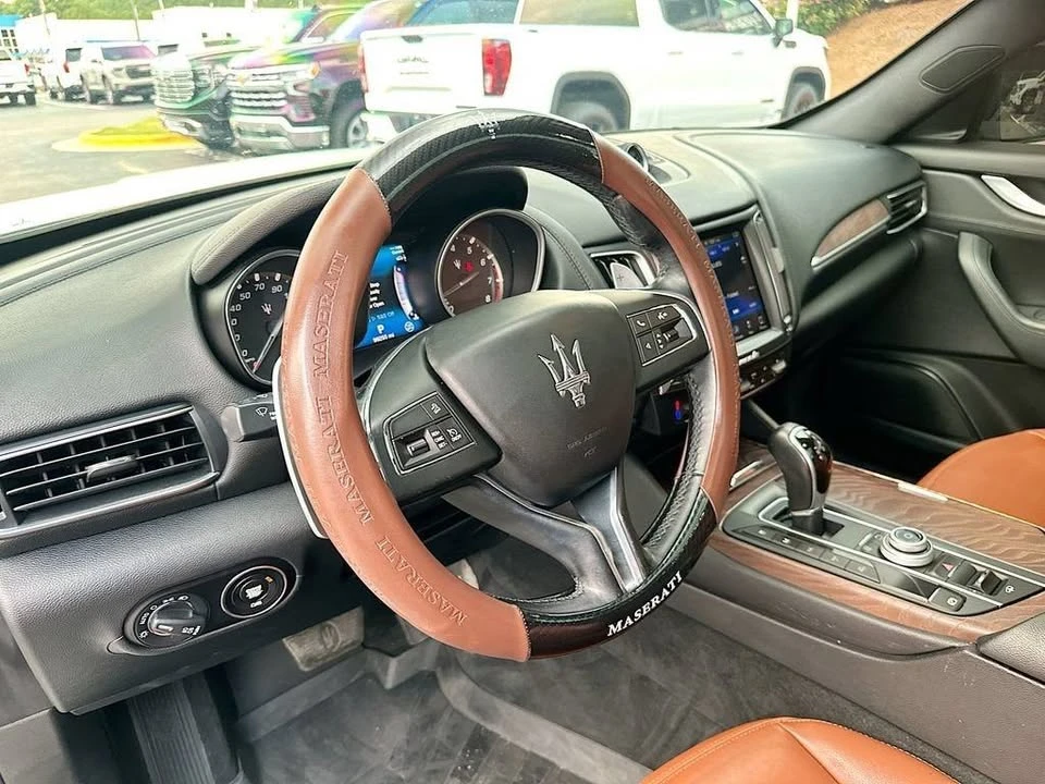 2017 Maserati Levante - Image 10 of 20