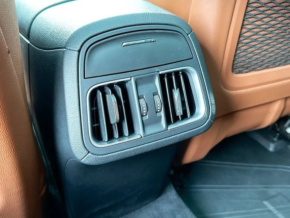 2017 Maserati Levante - Image 4 of 20