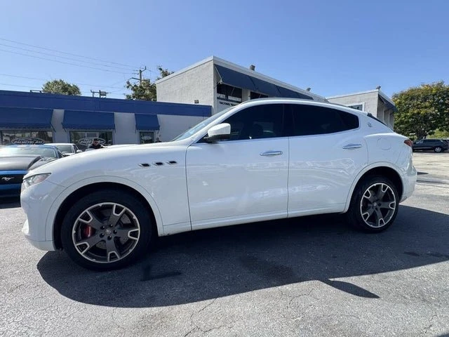 2017 Maserati Levante - Image 19 of 20