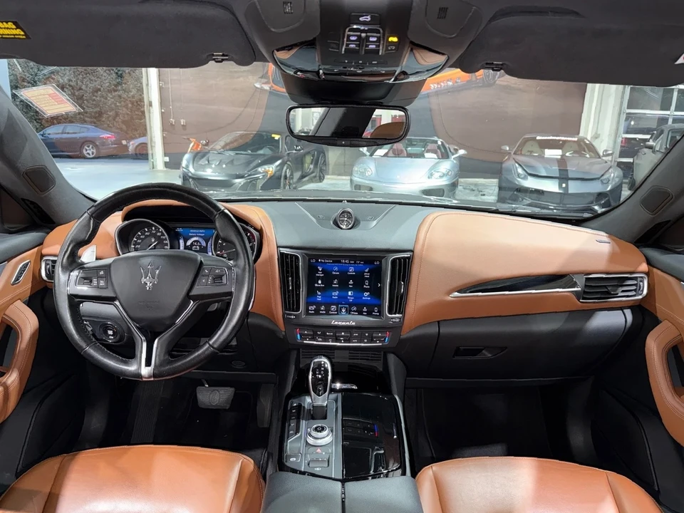 2017 Maserati Levante - Image 8 of 12