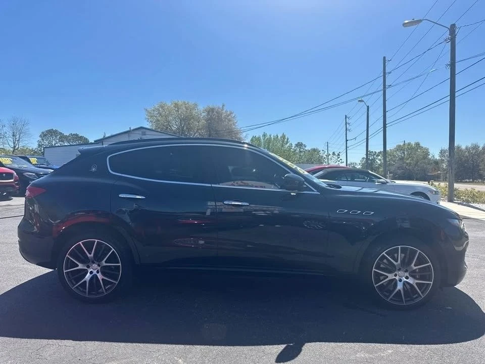 2017 Maserati Levante - Image 3 of 16