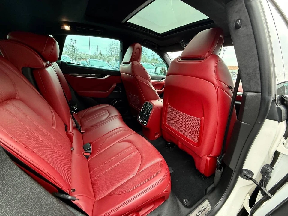 2017 Maserati Levante - Image 14 of 21