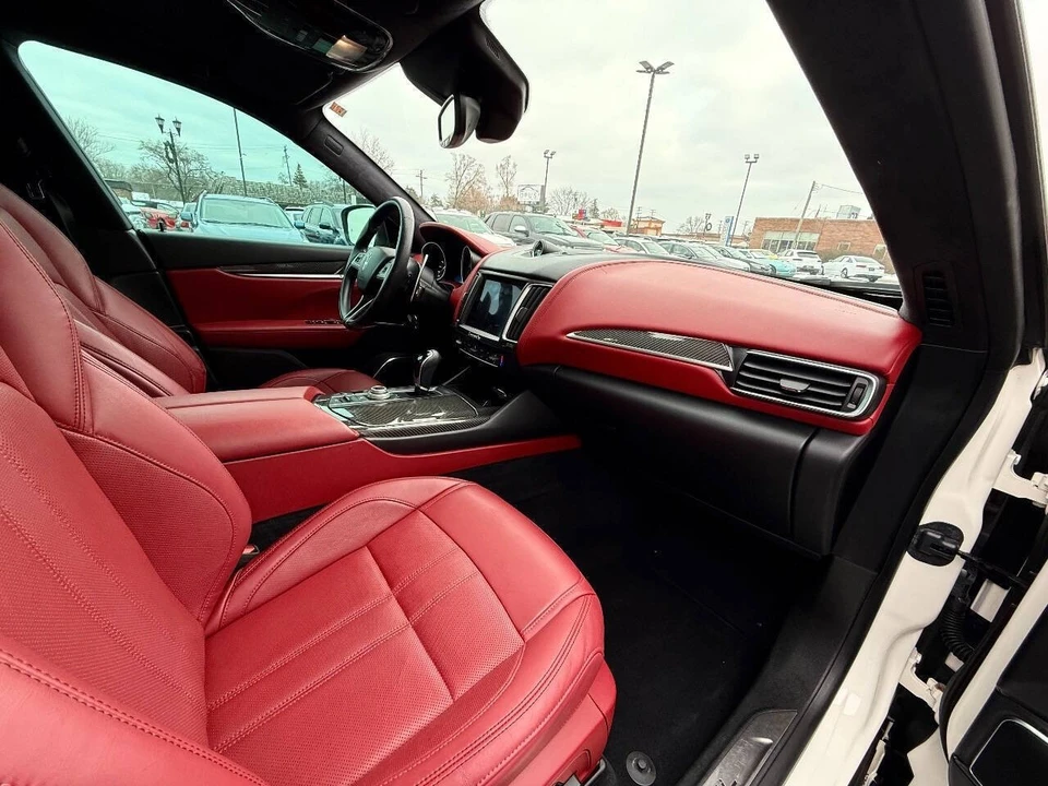 2017 Maserati Levante - Image 15 of 21