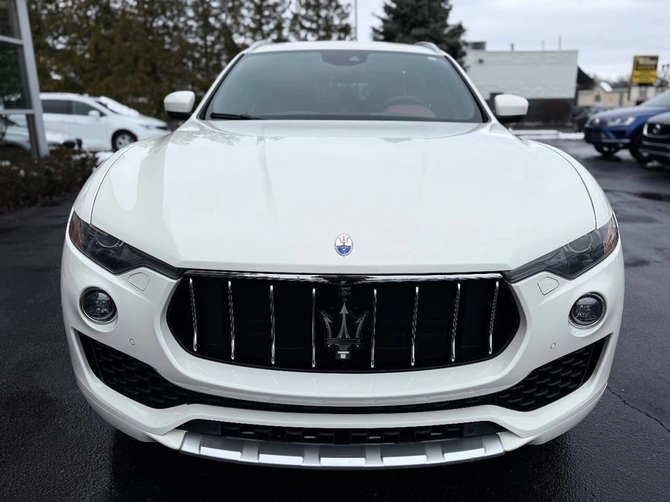 2017 Maserati Levante - Image 8 of 21