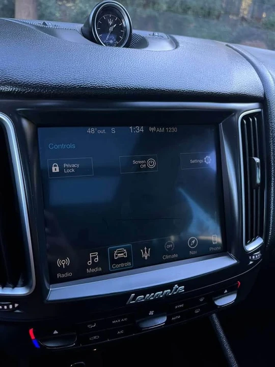 2017 Maserati Levante - Image 10 of 20