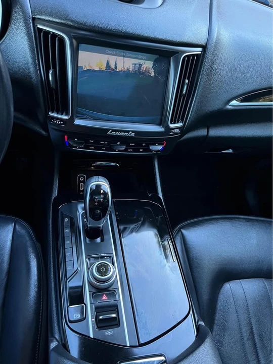 2017 Maserati Levante - Image 8 of 20