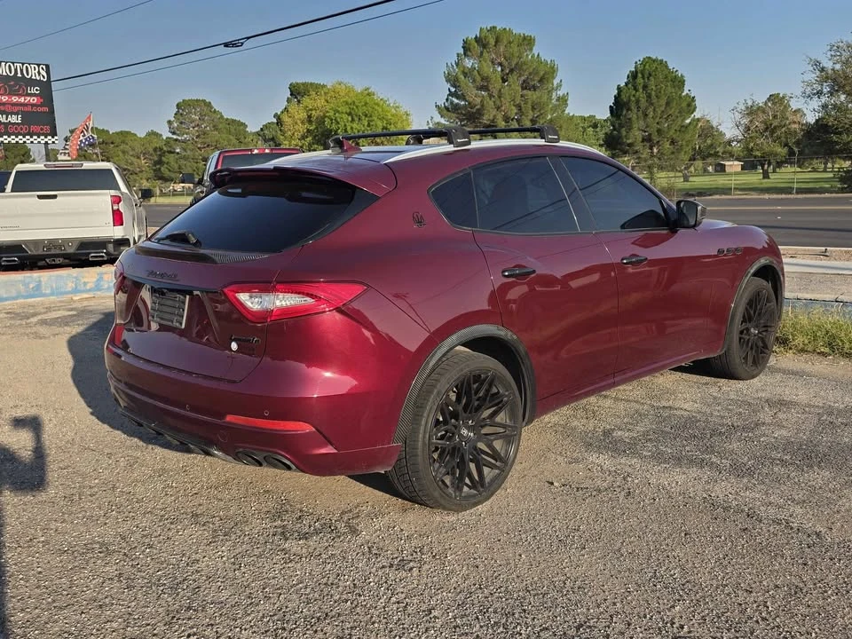 2017 Maserati Levante - Image 2 of 17