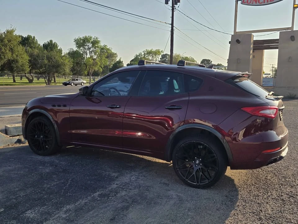 2017 Maserati Levante - Image 6 of 17