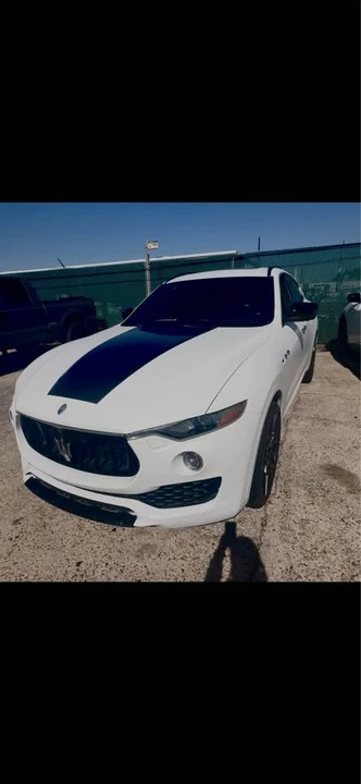 2017 Maserati Levante - Image 3 of 3