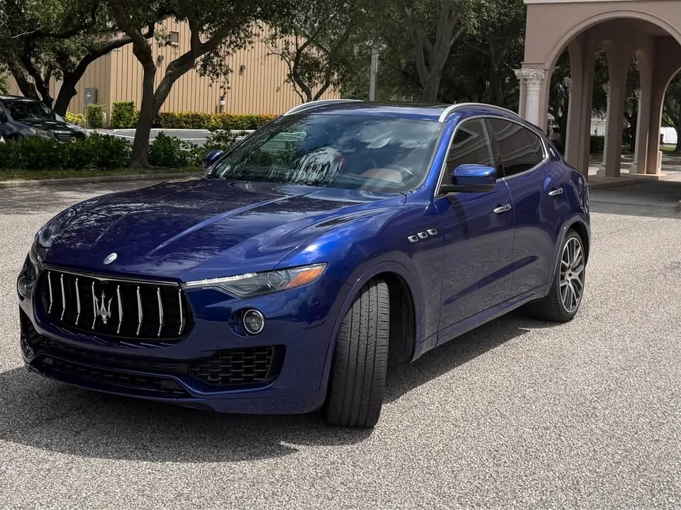 2017 Maserati Levante - Image 2 of 15