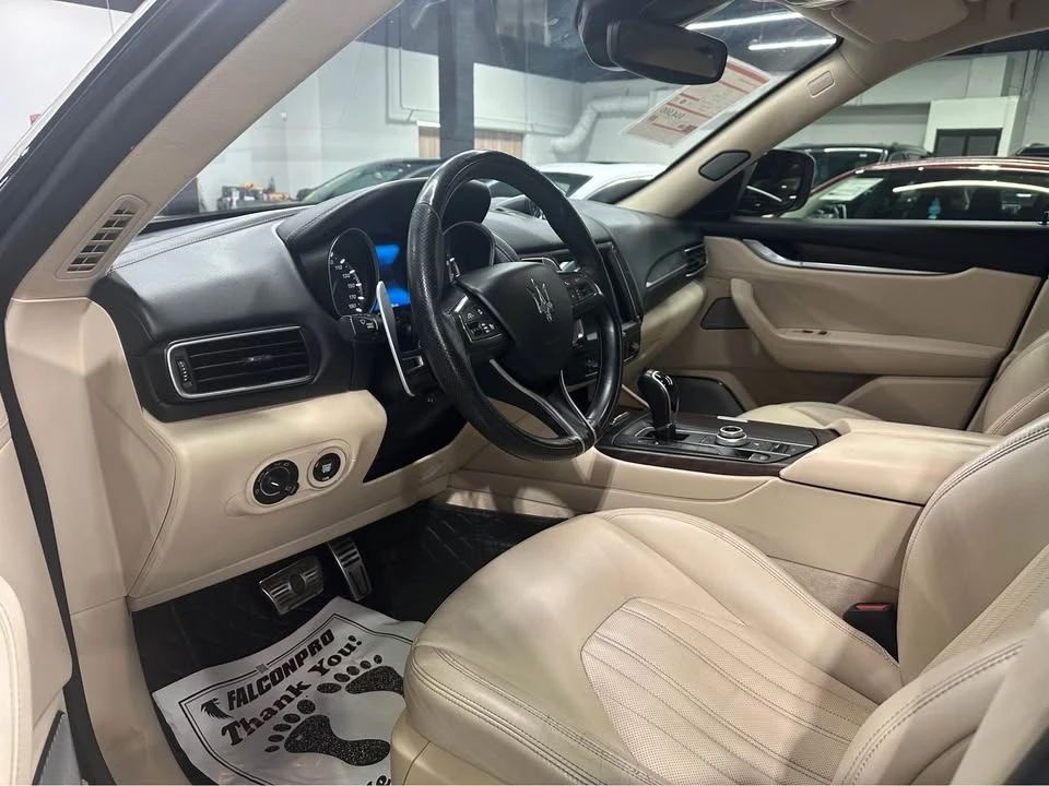 2017 Maserati Levante - Image 6 of 9