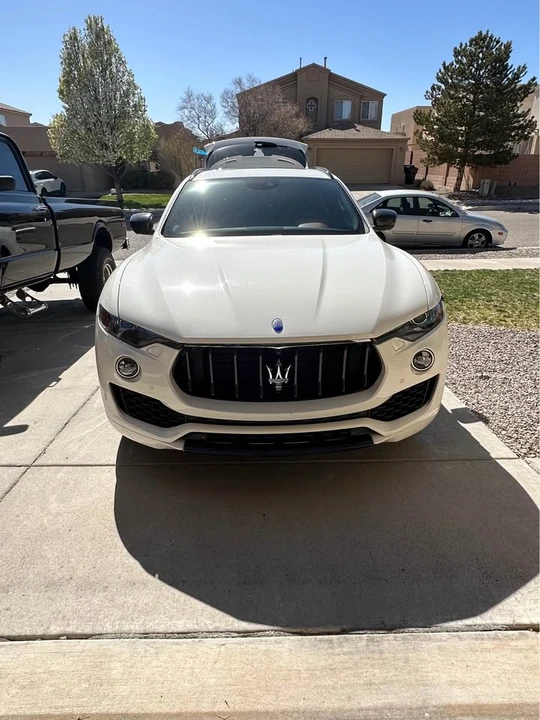 2017 Maserati Levante - Image 3 of 13