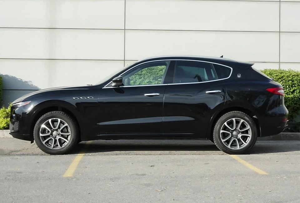 2017 Maserati Levante - Image 5 of 20