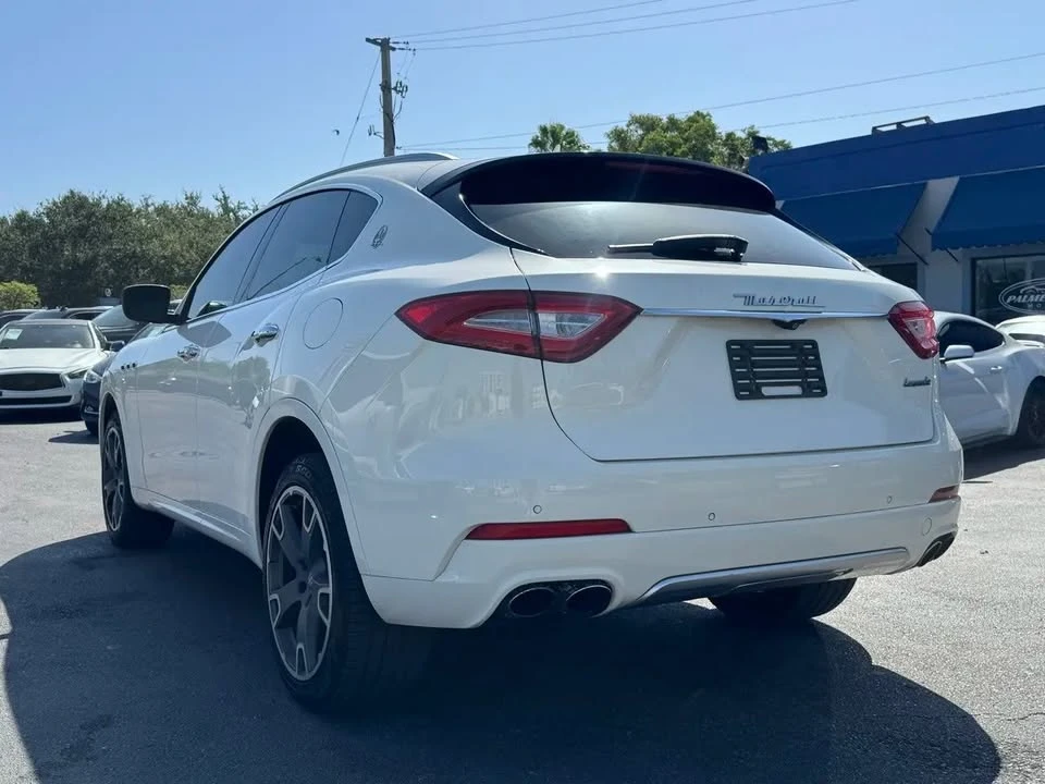 2017 Maserati Levante - Image 14 of 20