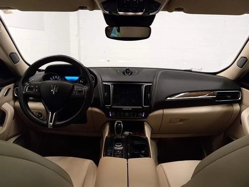 2017 Maserati Levante - Image 6 of 10