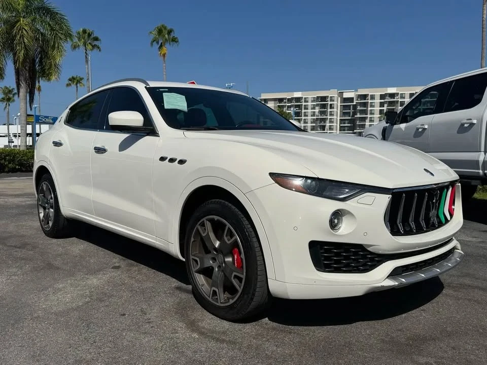 2017 Maserati Levante - Image 4 of 20
