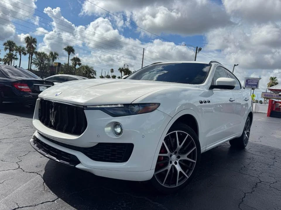 2017 Maserati Levante - Image 2 of 7