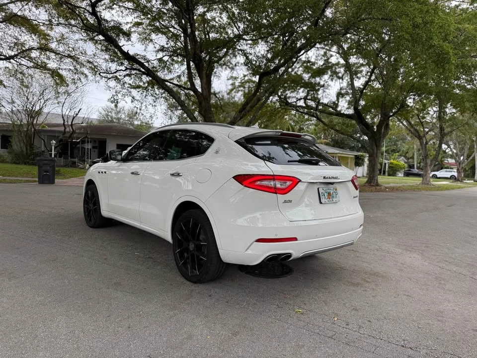 2017 Maserati Levante - Image 13 of 16