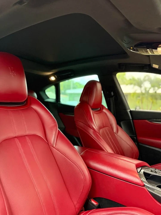 2017 Maserati Levante - Image 6 of 16