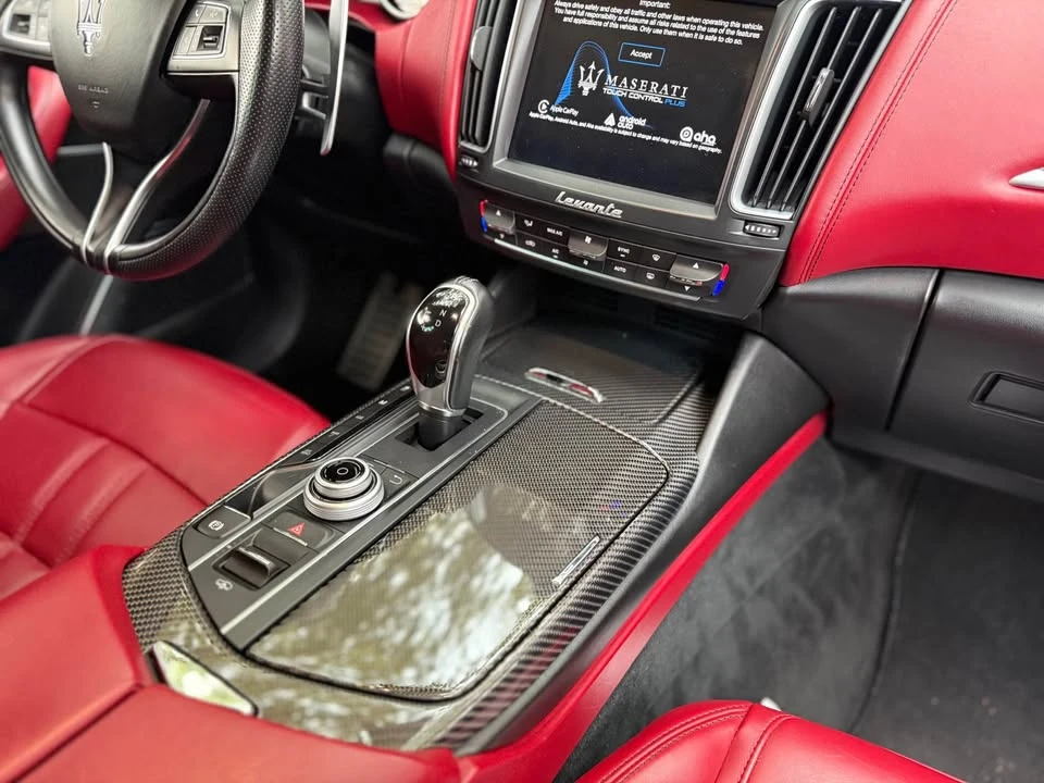 2017 Maserati Levante - Image 9 of 14