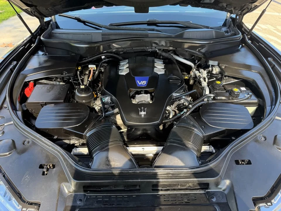 2017 Maserati Levante - Image 11 of 11