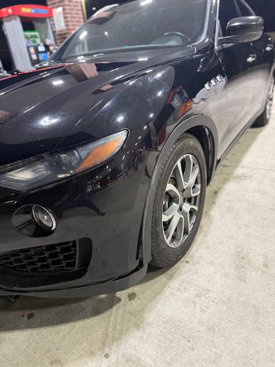 2017 Maserati Levante - Image 11 of 18