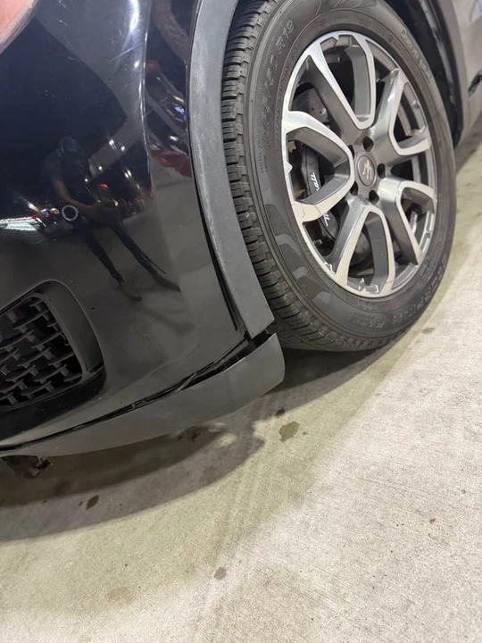 2017 Maserati Levante - Image 10 of 18