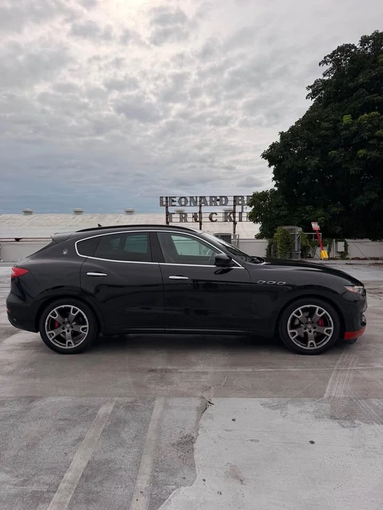 2017 Maserati Levante - Image 4 of 17