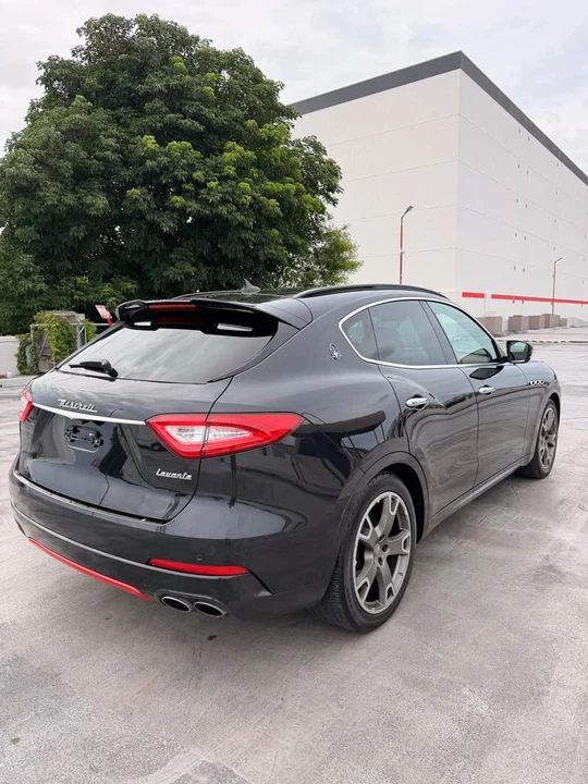 2017 Maserati Levante - Image 6 of 17