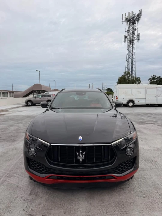 2017 Maserati Levante - Image 3 of 17