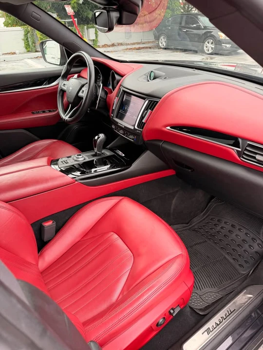 2017 Maserati Levante - Image 10 of 17
