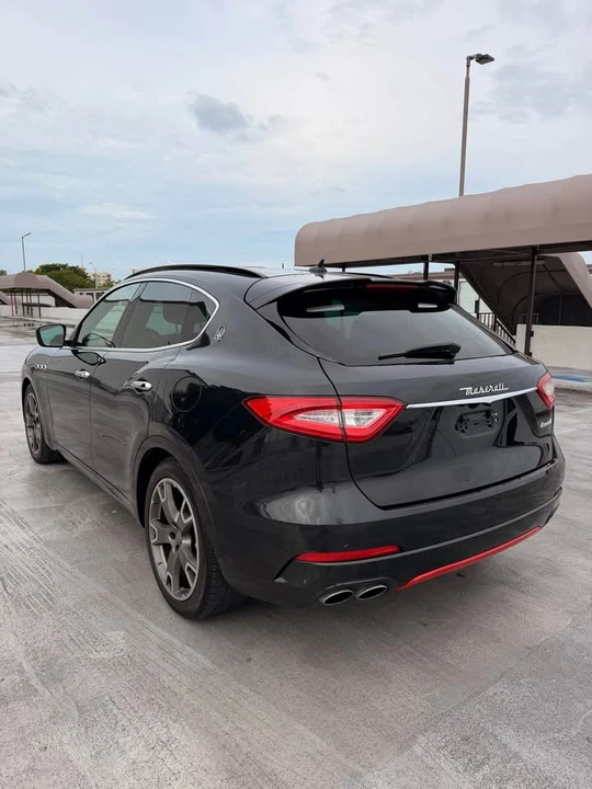 2017 Maserati Levante - Image 7 of 17