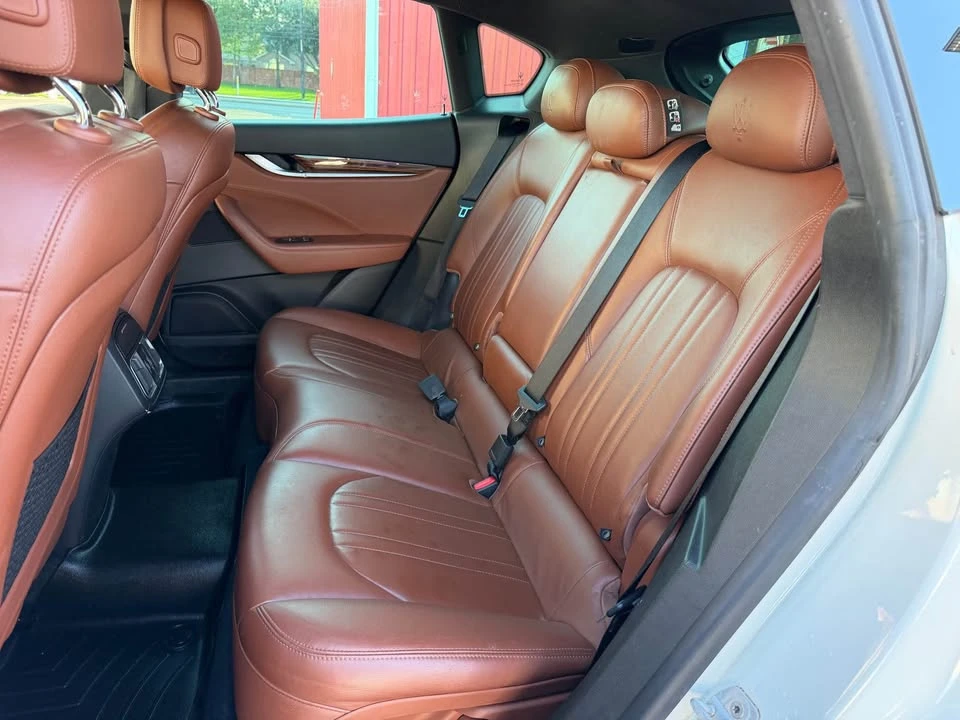 2017 Maserati Levante - Image 12 of 20