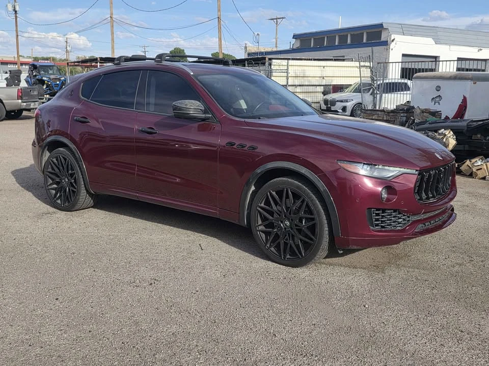 2017 Maserati Levante - Image 5 of 20