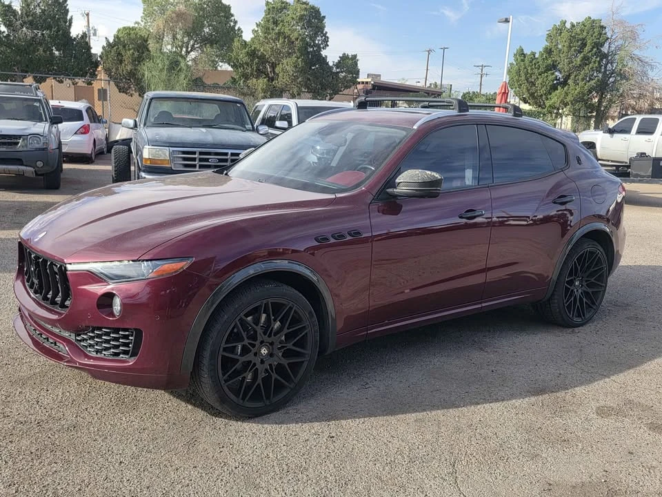 2017 Maserati Levante - Image 8 of 20