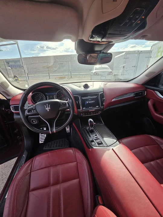 2017 Maserati Levante - Image 18 of 20