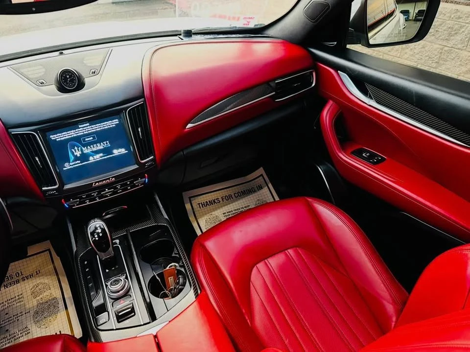 2017 Maserati Levante - Image 11 of 13