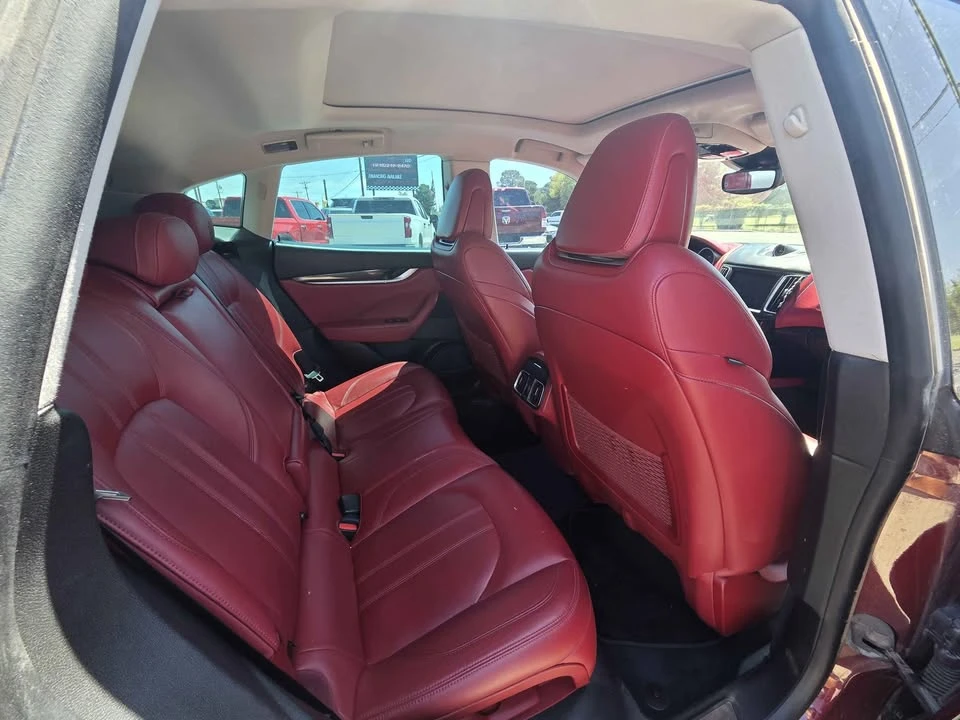 2017 Maserati Levante - Image 8 of 20