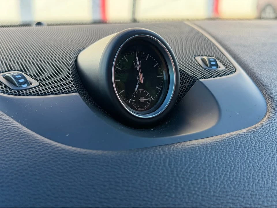 2017 Maserati Levante - Image 16 of 20