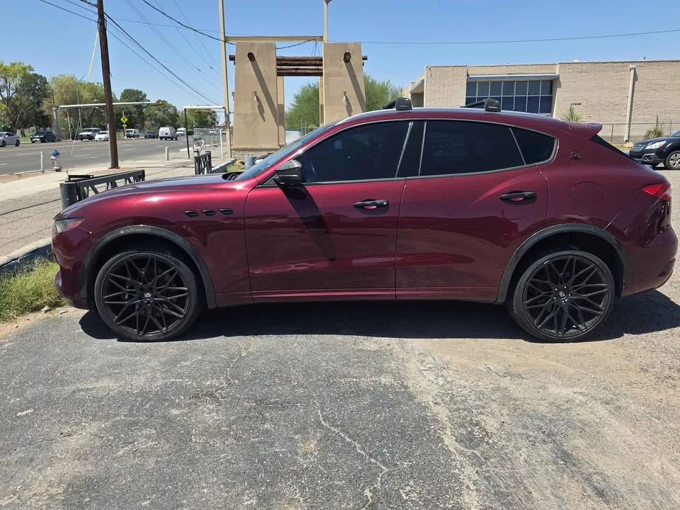 2017 Maserati Levante - Image 3 of 20