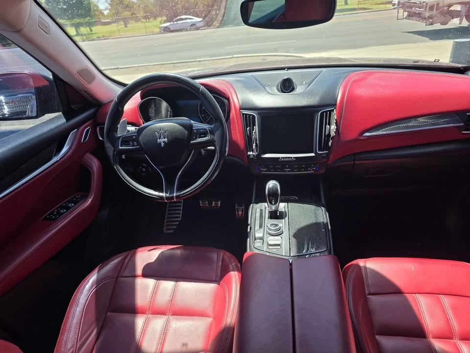 2017 Maserati Levante - Image 9 of 20