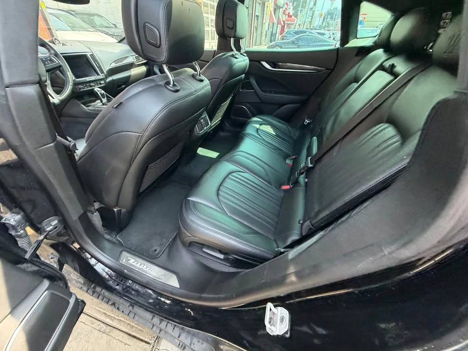 2017 Maserati Levante - Image 11 of 14