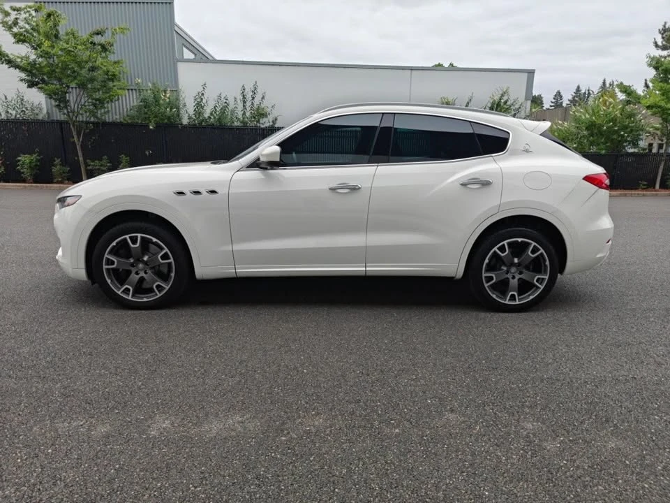 2017 Maserati Levante - Image 5 of 20