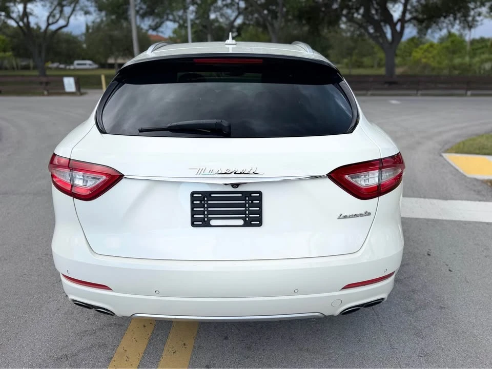 2017 Maserati Levante - Image 6 of 20