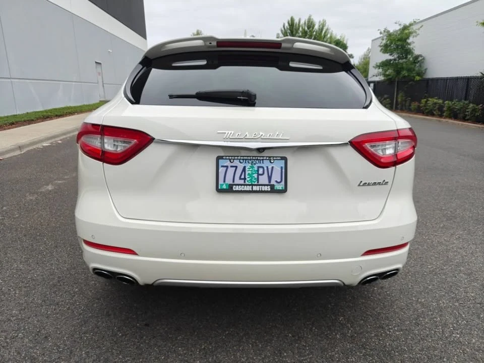 2017 Maserati Levante - Image 7 of 20